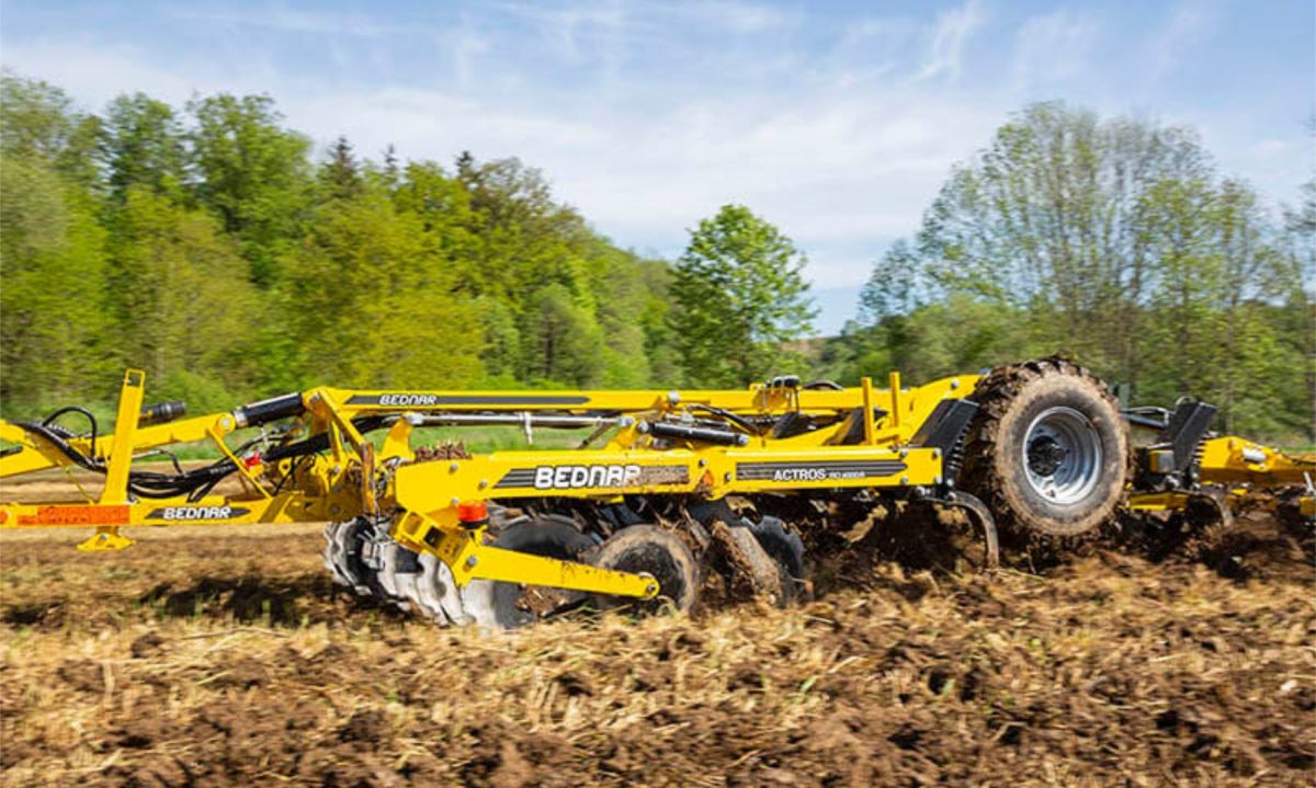 Cultivator combinat Actros RO