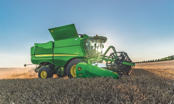 Combină John Deere Seria S