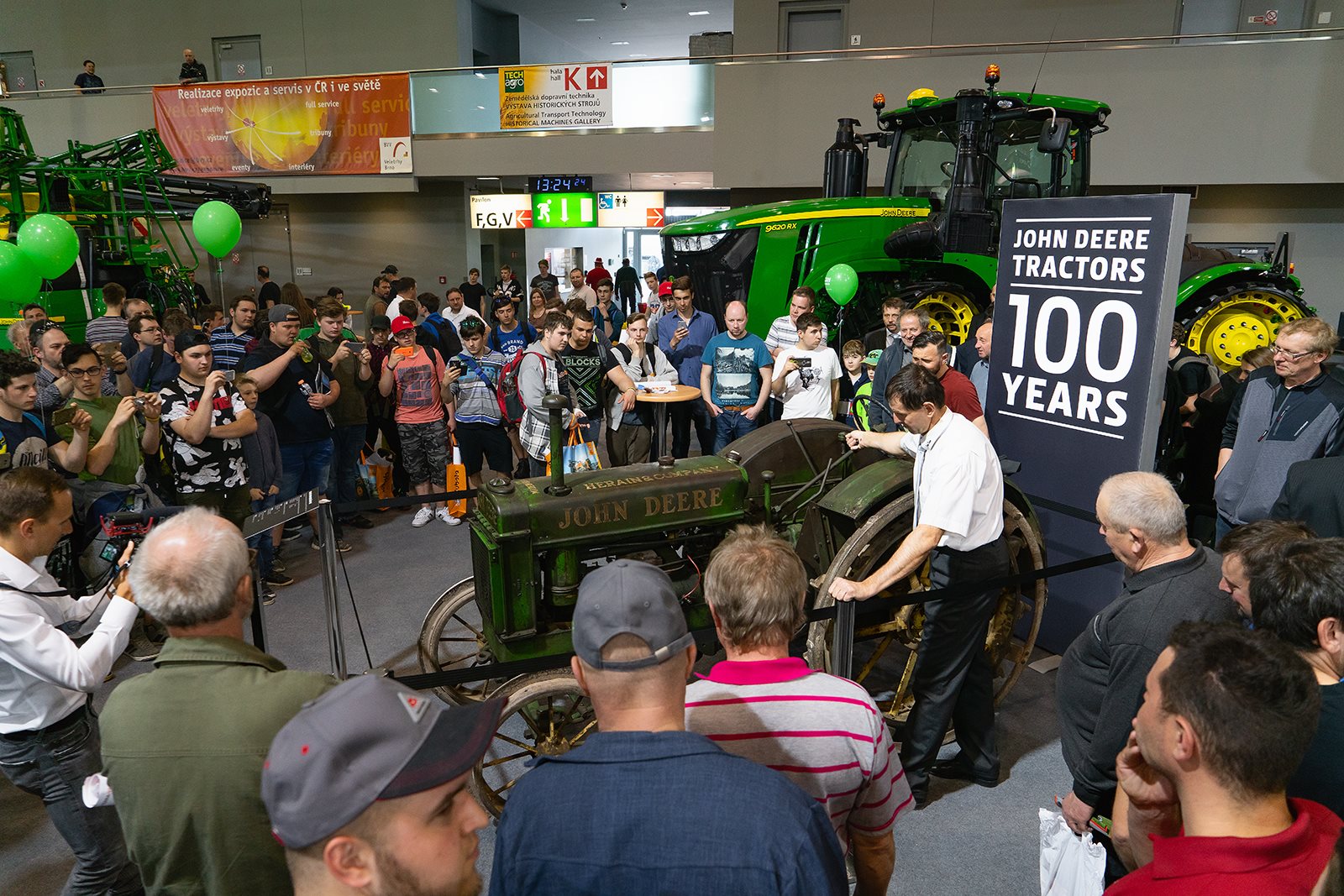 TECHAGRO 2018, JOHN DEERE O MEDALIE DE AUR ȘI UNA DE ARGINT