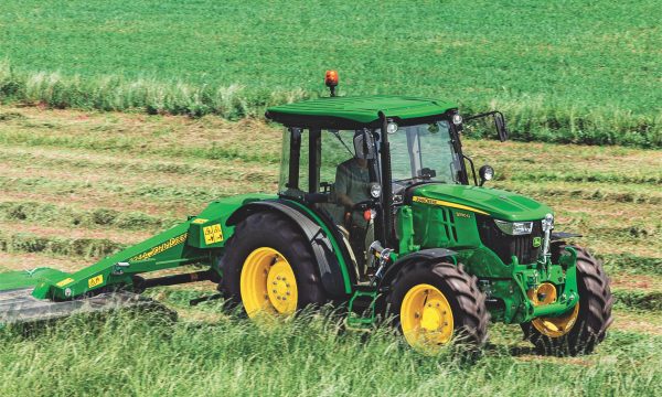 Tractoare John Deere Seria 5G